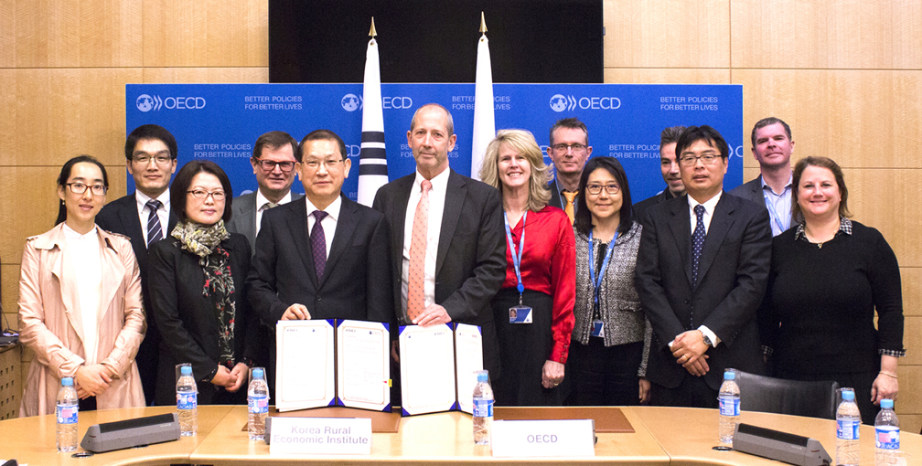 4-OECD와 농업부문 협약.jpg