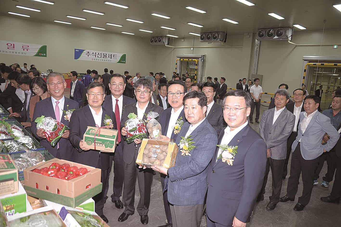 포맷변환_10-물류센터 순람기념.jpg