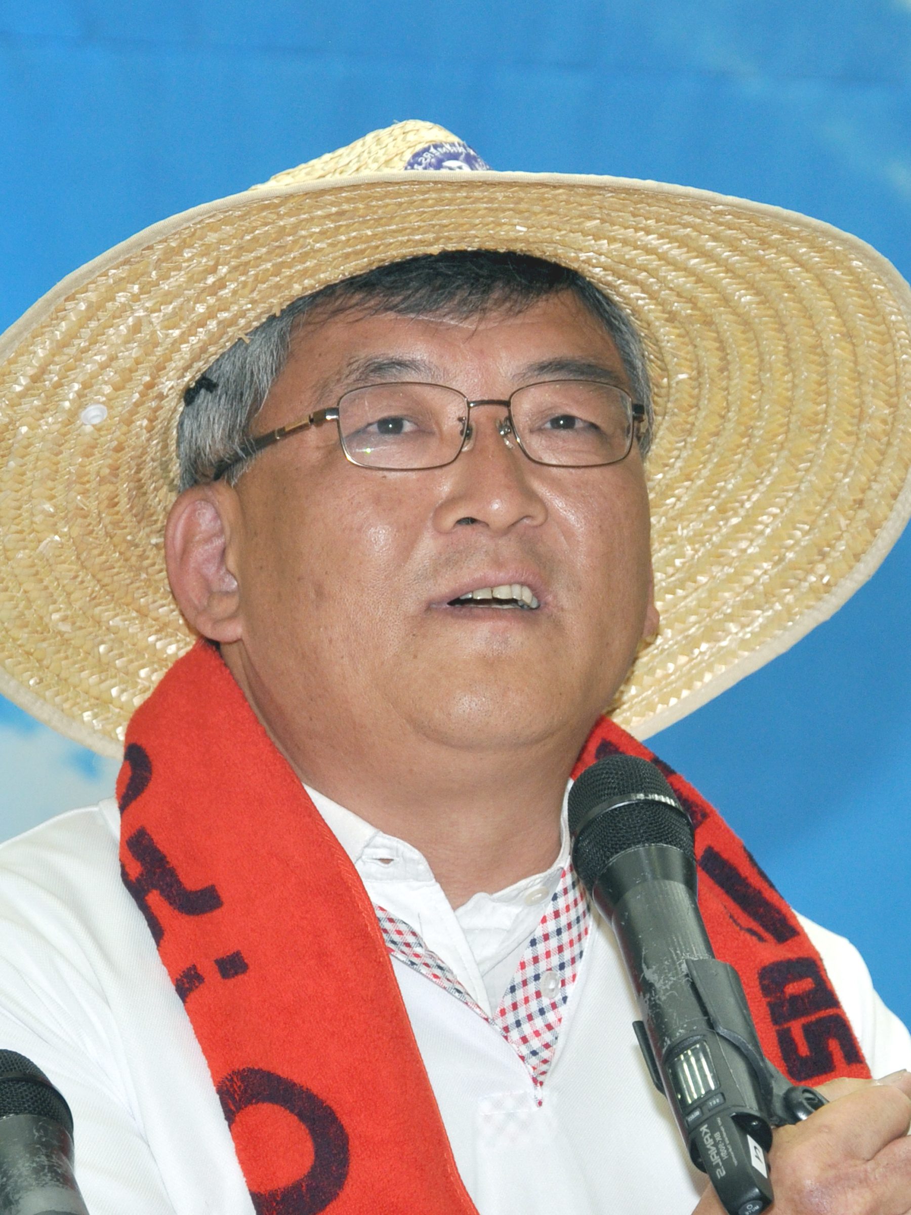 13-김학동 군수.jpg