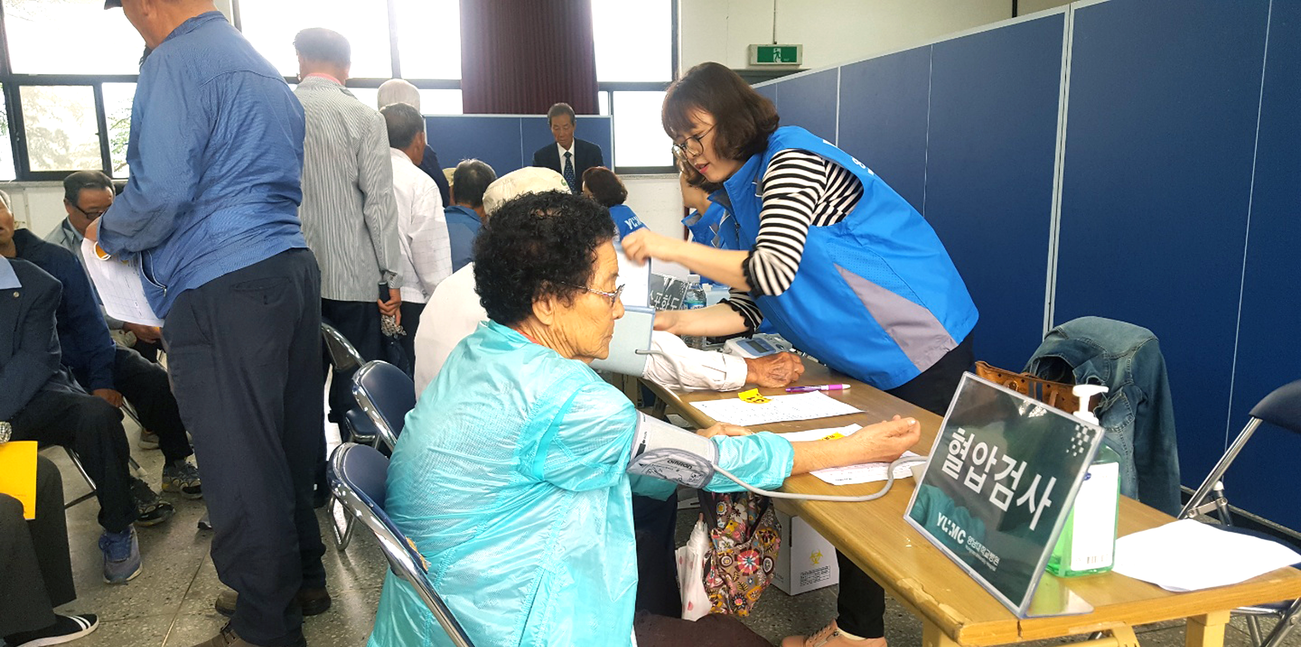 24-신경주농협 행복버스.jpg